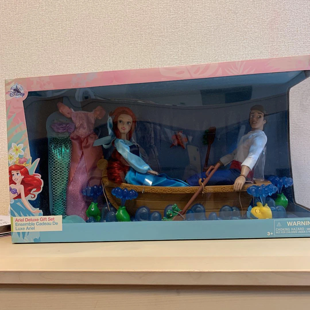 Disney Store The Little Mermaid Ariel Deluxe Gift Set Box Dolls Eric F S New JPN