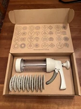 Pampered Chef Cookie Press 1525 Retired 16 Disks Designs Spritz Cookies EUC