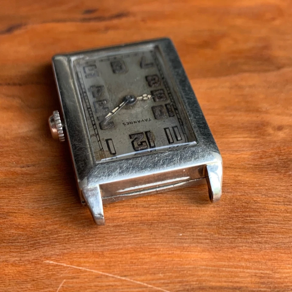 Vintage Tavannes Cal. 068 Luminous Dial Art Deco Wristwatch Runs PARTS / REPAIR - Image 4 of 4