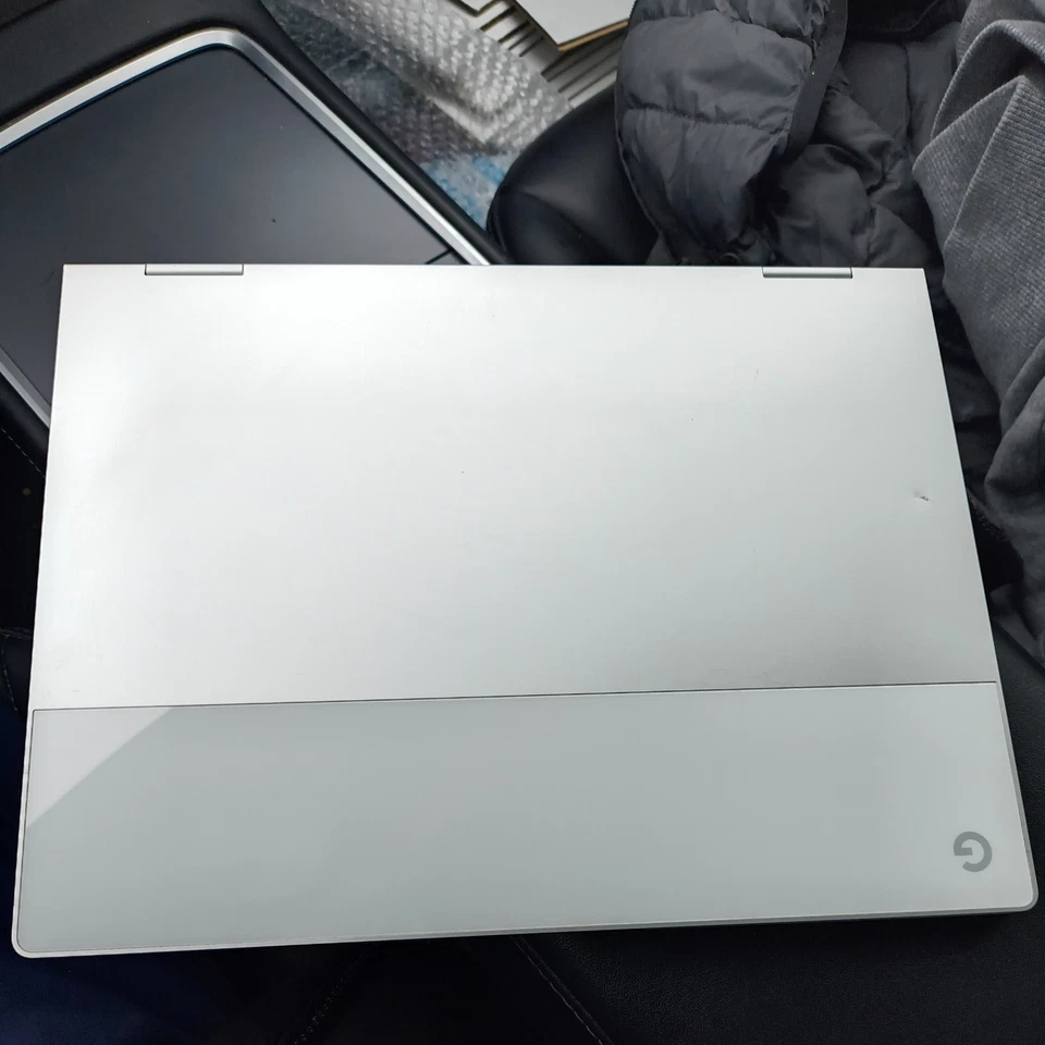 Google Pixelbook (2017) 12" 2400 x 1600 I5-7Y57 PROCESADOR 128GB SSD 8GB W10 Foto 2 de 3