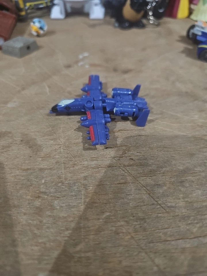 Transformers Universe Mini-Con Skyhammer - Image 4 of 4