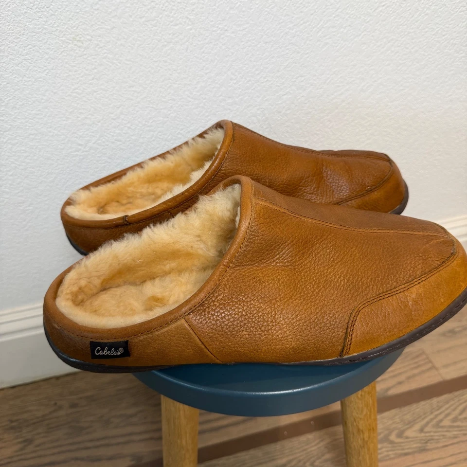 Zapatillas zueco forradas de piel de oveja Cabelas para hombre talla 13M marrón Foto 3 de 4