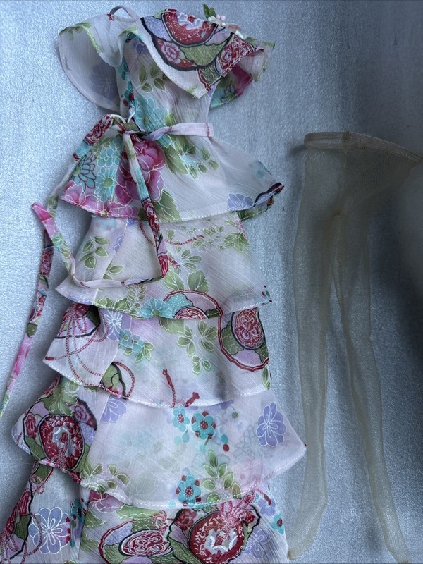 Tonner TYLER WENTWORTH 2006 ETERNAL LOVE SYDNEY 16” DOLL OUTFIT DRESS & HOSE LE