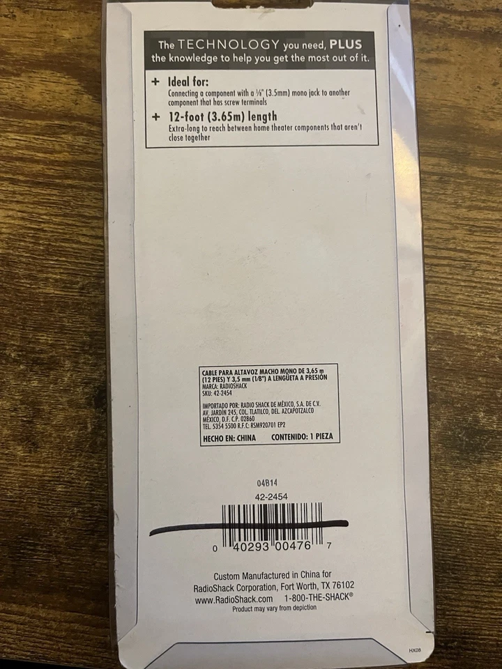 RadioShack 12 Foot Speaker Cable 1/8” Mono Male To Spade Tongue - Image 4 of 4