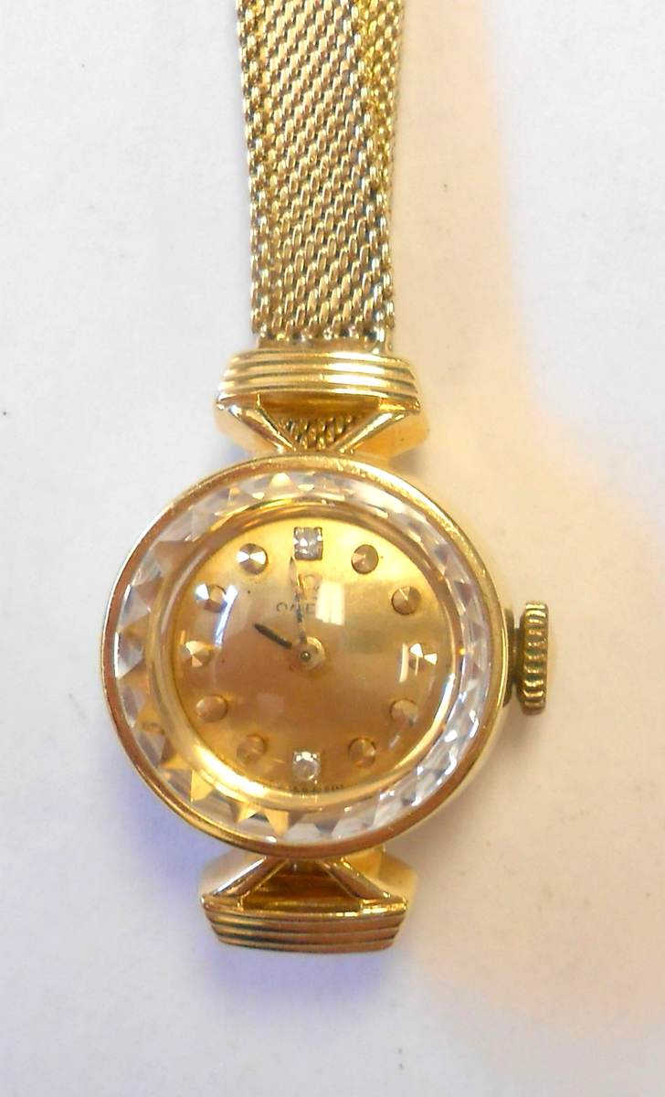 Vintage Omega 18K Gold Womens Wrist Watch 14K Gold Mesh Band  display picture 1