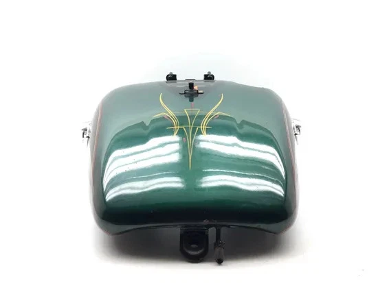 Tanque de gasolina gasolina 2002 Kawasaki Vulcan 1500 VN1500E Classic 3341 x Foto 3 de 4