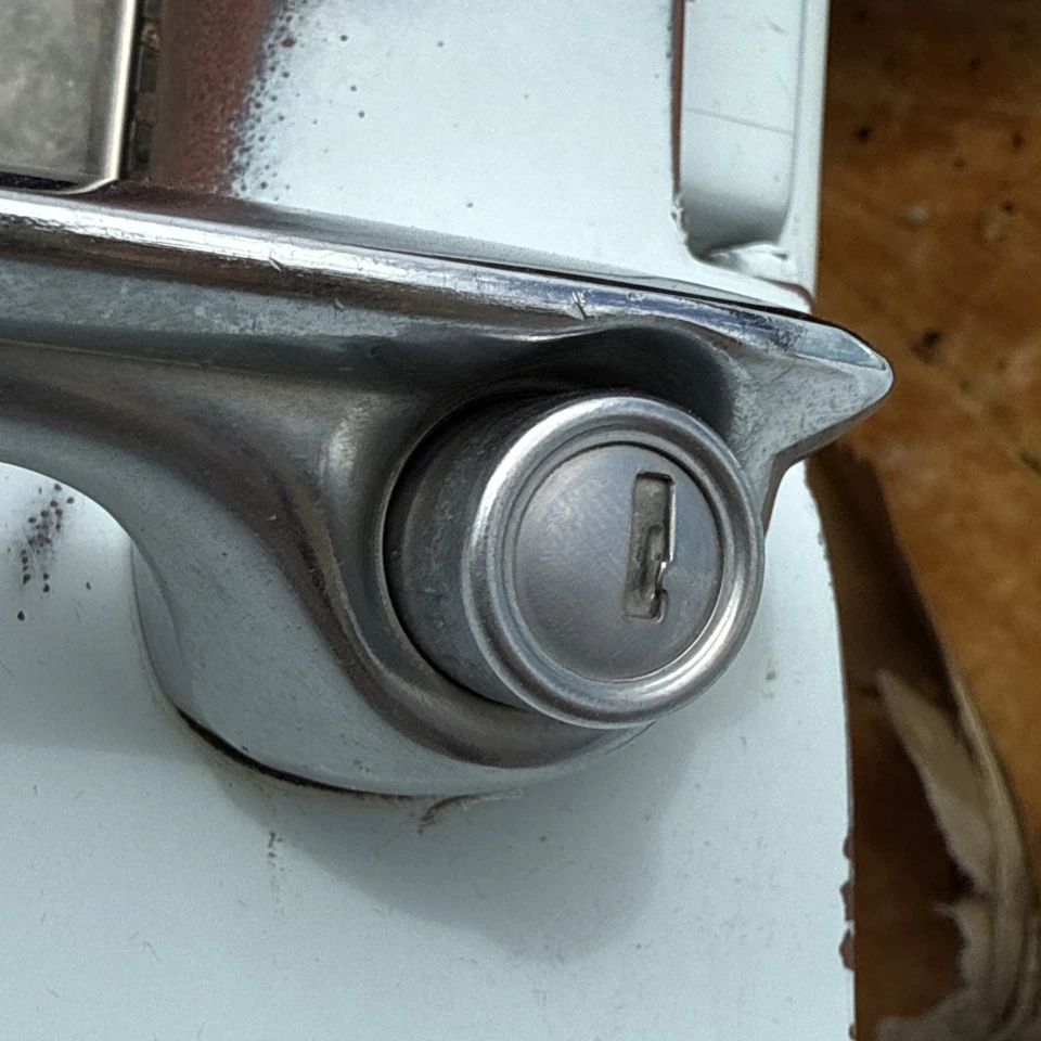 Oldsmobile Super 1954 manijas de puertas exteriores 1956 Cadillac 1955 Buick RoadMaster  Foto 4 de 4