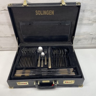 Solingen Silverware Germany 18/10 66 Piece Dinnerware Plus Case Incomplete