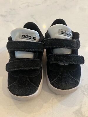 ADIDAS Toddler shoes Black/White Sneakers Size 5K - Main Image