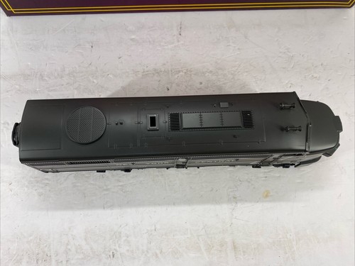 MTH 20-2333-1 New York Central Scale FA-2 ABA Diesel Set With Proto-Sound 2.0 - Picture 4 of 11