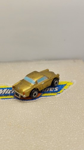 Micro Machines - 1999 #12 Detroit Classics '53 Studebaker Starliner - Picture 8 of 13
