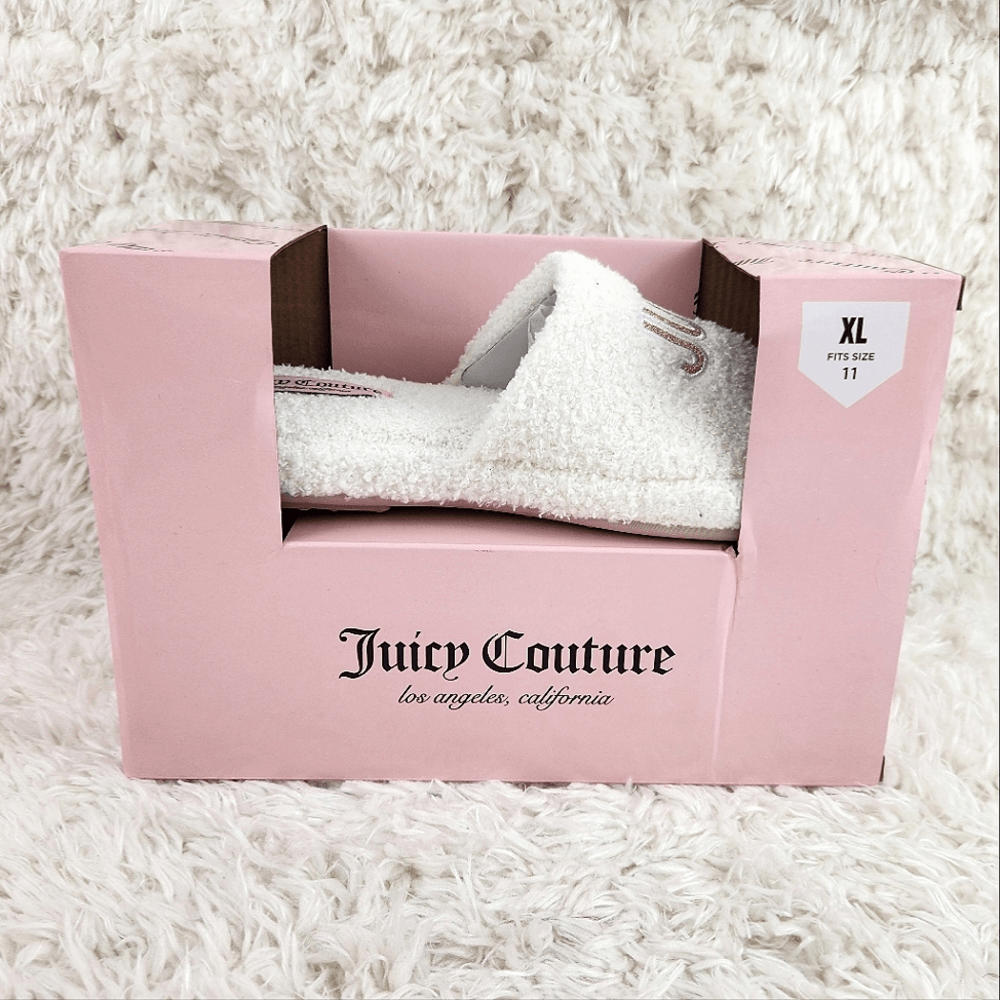 PANTOFOLA D’ORO {Juicy Couture} Pantofole bianche in pelliccia finta