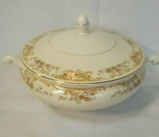 Vitg Round Covered Vegetable 11.5" Soup Tureen Homer Laughlin Pink Floral G46N5