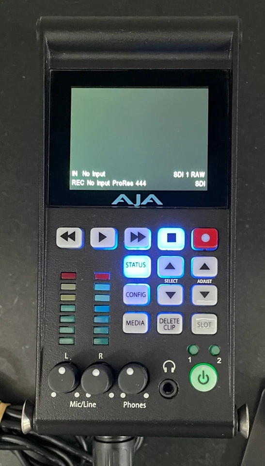 Grabadora de video de estado sólido AJA Ki Pro Quad 4K/UltraHD/2K/HD 4:4 RAW Captura Foto 3 de 4