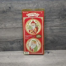 Vogart Crafts Counted Cross Stitch Vintage Christmas Doubles Santa #2930S USA