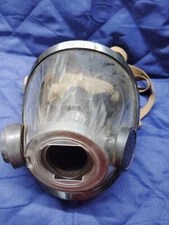 3M™ Scott™ AV2000 Full face Respirator with Kevlar Head Harness Gas Mask Size M
