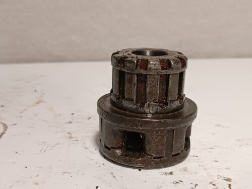 Ridgid Manual Pipe Threader 1/2" Die Made in USA Heavily Used 1/2 00R - Picture 3 of 3