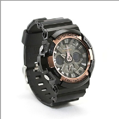 Casio Uhr Herrenuhr G Shock GA-200RG-1AER 