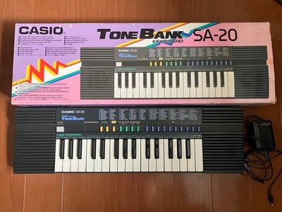Casio SA-20 ToneBank 32-Tasten Mini Keyboard Synthesizer getestet mit Box AC100V