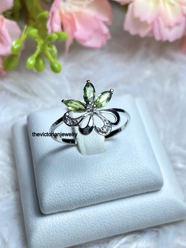 Natural Peridot Diamond 925 Solid Silver Ring Victorian Vintage Fine Jewelry - Afbeelding 1 van 5