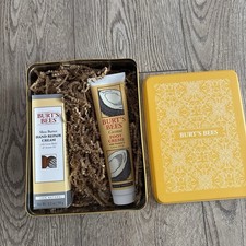 Brand New Burt  s Bees 2-Piece Gift Set in Decorative Collectible Tin