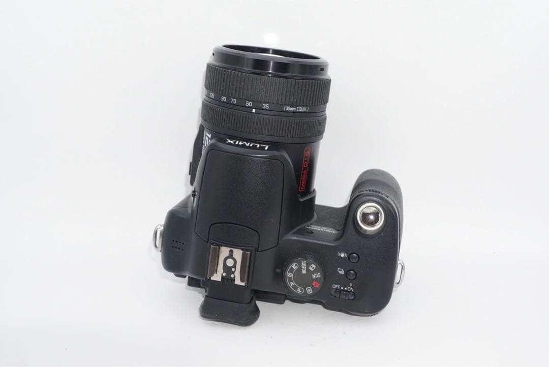 Panasonic LUMIX DMC-FZ50 Digital Camera Tested with Minor Wear and