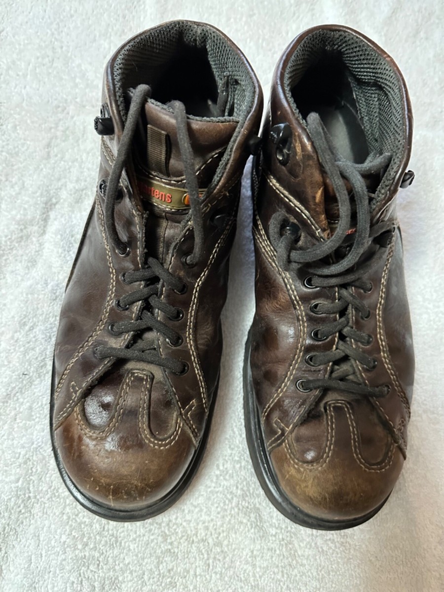 DOC MARTENS AIR CUSHIONED SOLE ANKLE BOOT SZ 11 MADE IN 