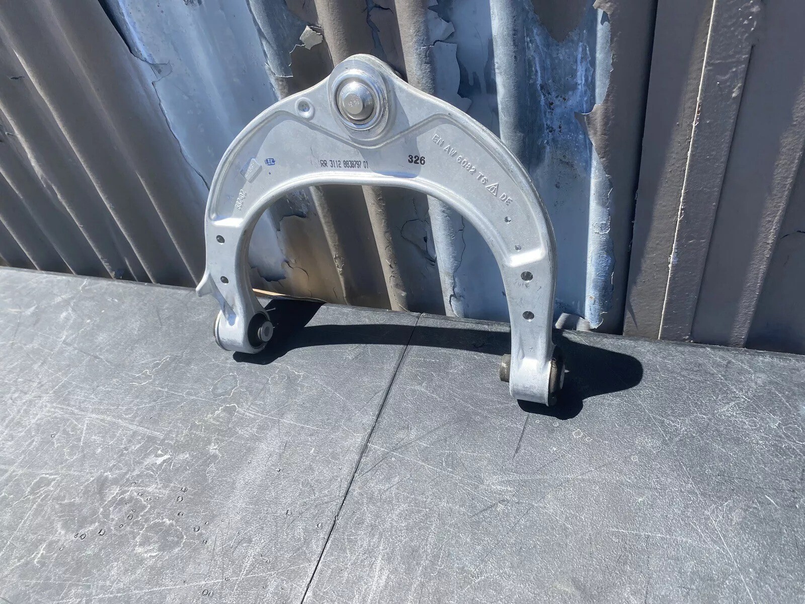 2023 Rolls Royce Cullinan Left upper control arm wishbone OEM