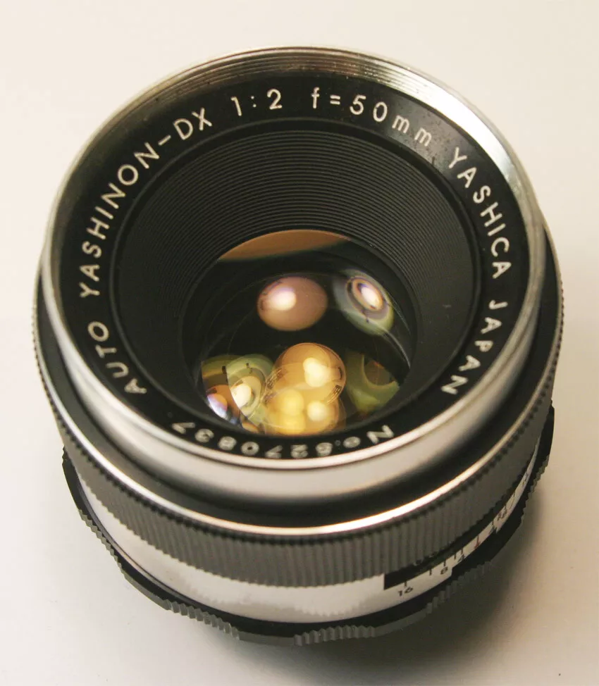 Yashica Auto Yashinon-DX 50mm 1:2 Manual Focus Lens for M42 Mount Near Mint