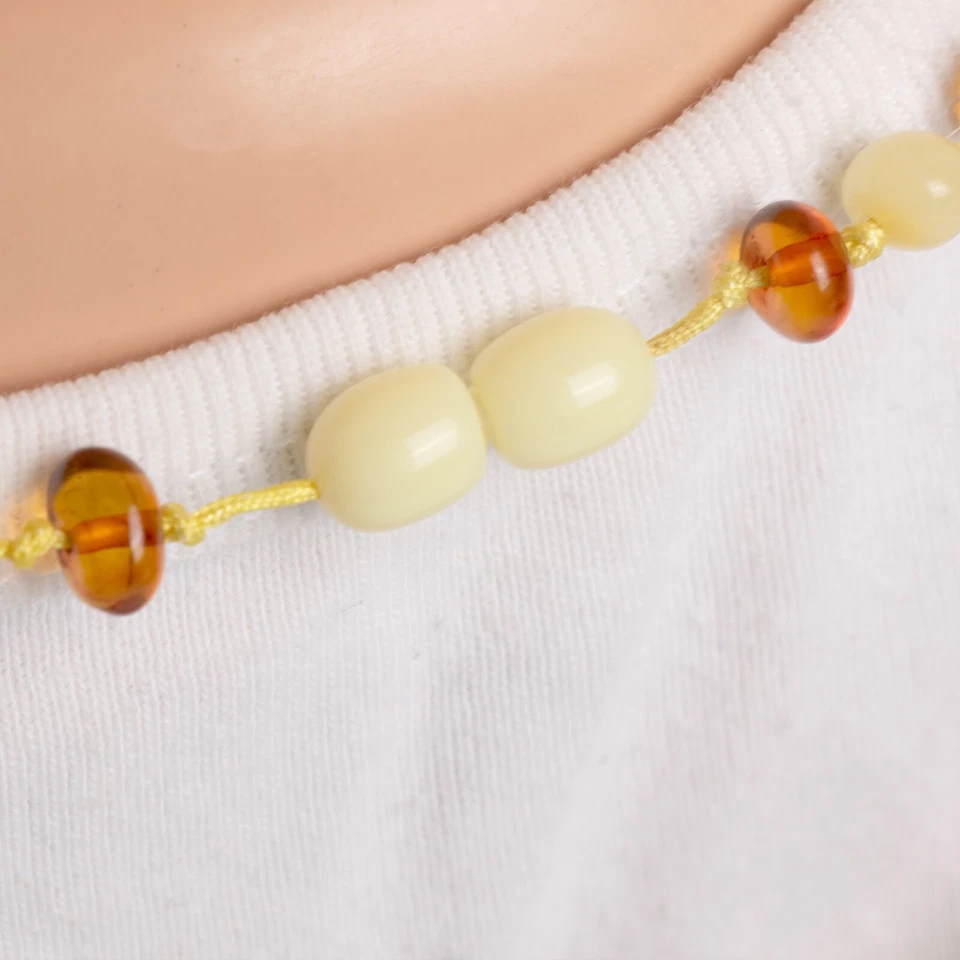 Juego de collar y pulsera de piedra natural para bebé - calcita, ágata roja y ámbar Foto 4 de 4