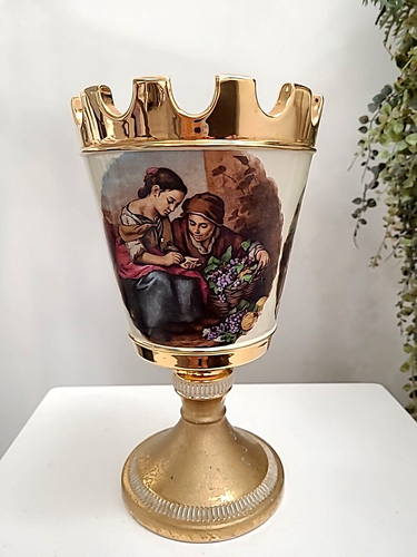 Vintage Castle Top Florentine Hand Made Italian Vases Gold with Children 27 cm - Picture 4 of 14
