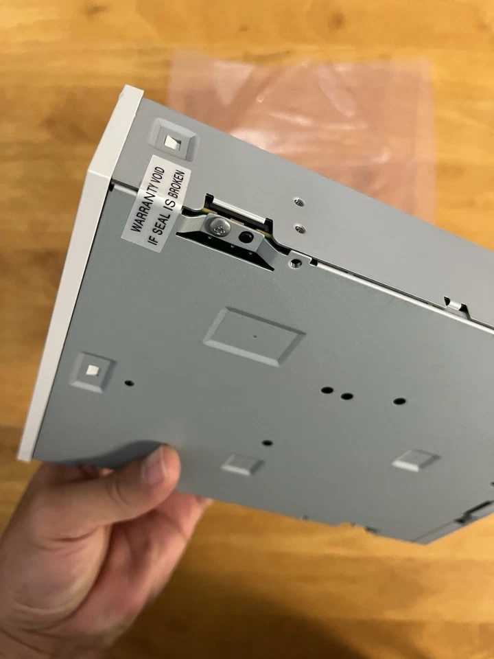 BEIGE Plextor PX-712SA CD DVD CDROM Rewritable Internal SATA Desktop Drive - Image 3 of 4