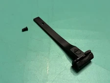 USED SMITH & WESSON N FRAME ADJUSTABLE REAR TARGET SIGHT WITH SCREW SQUARE FRONT