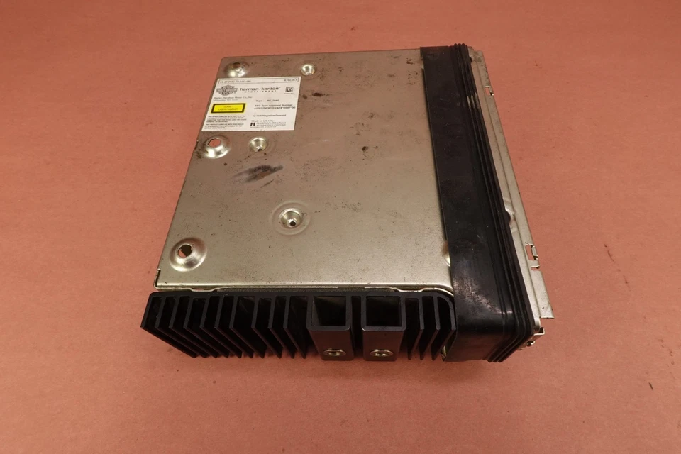 01-06 Harley Davidson Electra Glide FLHTCUI Radio MÓDULO CUBIERTA Foto 2 de 4