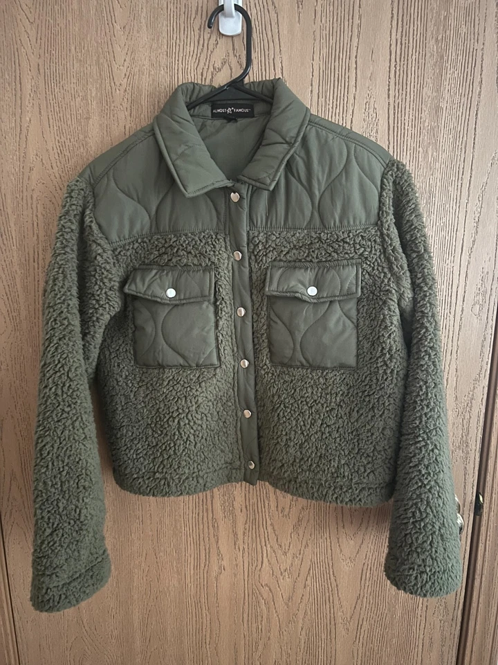 NWT Almost Famous Snap Button Military Jacket US Size M Olive Green - Image 2 of 4