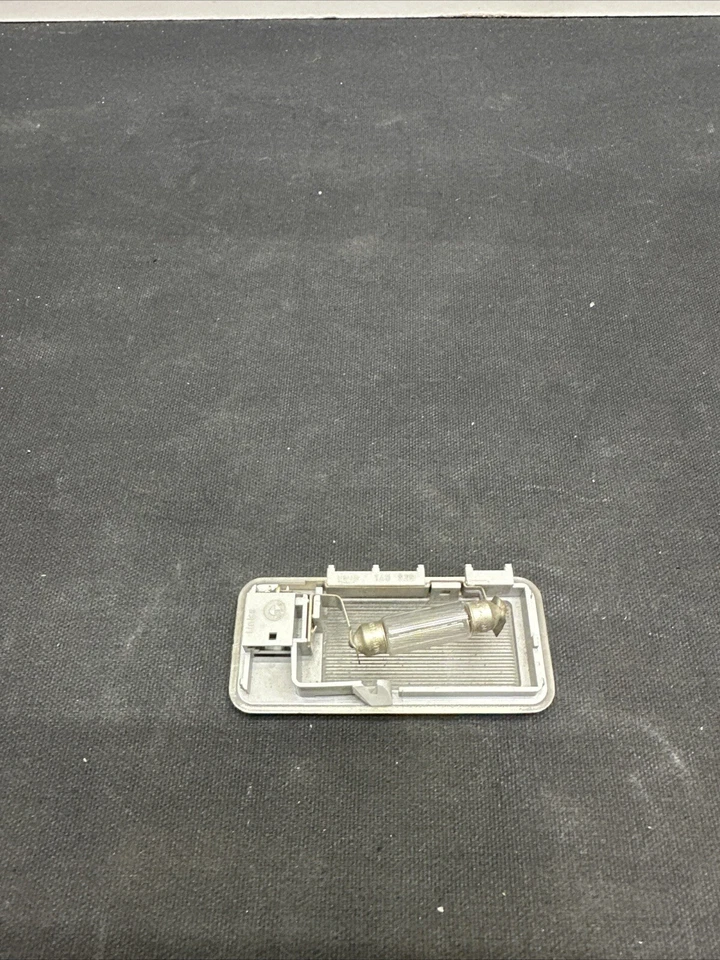 Оригинальная передняя левая фара на козырек для BMW 330Ci 2001-2006 годов выпуска 140929 - Изображение 3 из 4