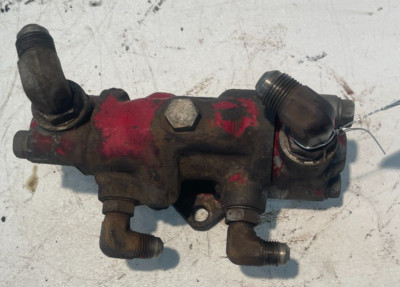1968 International IH 656 Utility Tractor Hydraulic Priority Valve