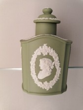 Wedgwood Jasperware Gr&uuml;n rare gro&szlig;e Teedose 1. Wahl Top Zustand H&ouml;he 16,5cm