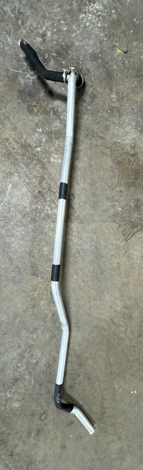 Lamborghini Gallardo RH Passenger Engine Radiator Water Hose Pipe 07L121494