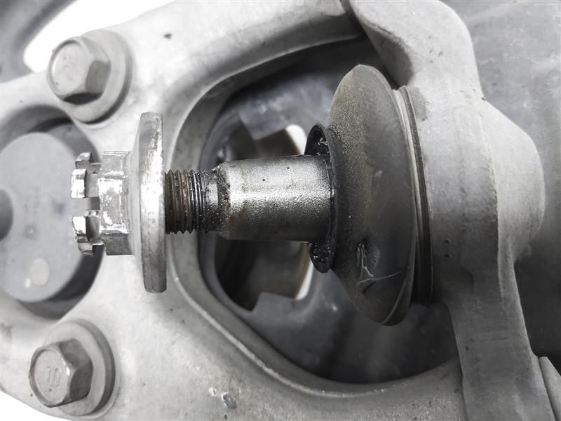 2010-2015 Lexus IS250 Driver Left Front Spindle Knuckle