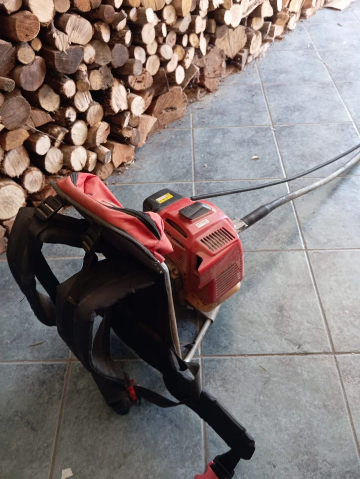 decespugliatore a zaino kawasaki TJ 53 E ZP a spalla - Immagine 3 di 4