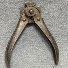 Vintage Sargent and Company 4" Double Wire Cutter Crimper - Made In USA