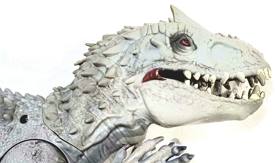 罕见侏罗纪世界公园 Indominus Rex 2015 孩之宝 23 英寸恐龙灯和声音! — 第 4/4 张图片