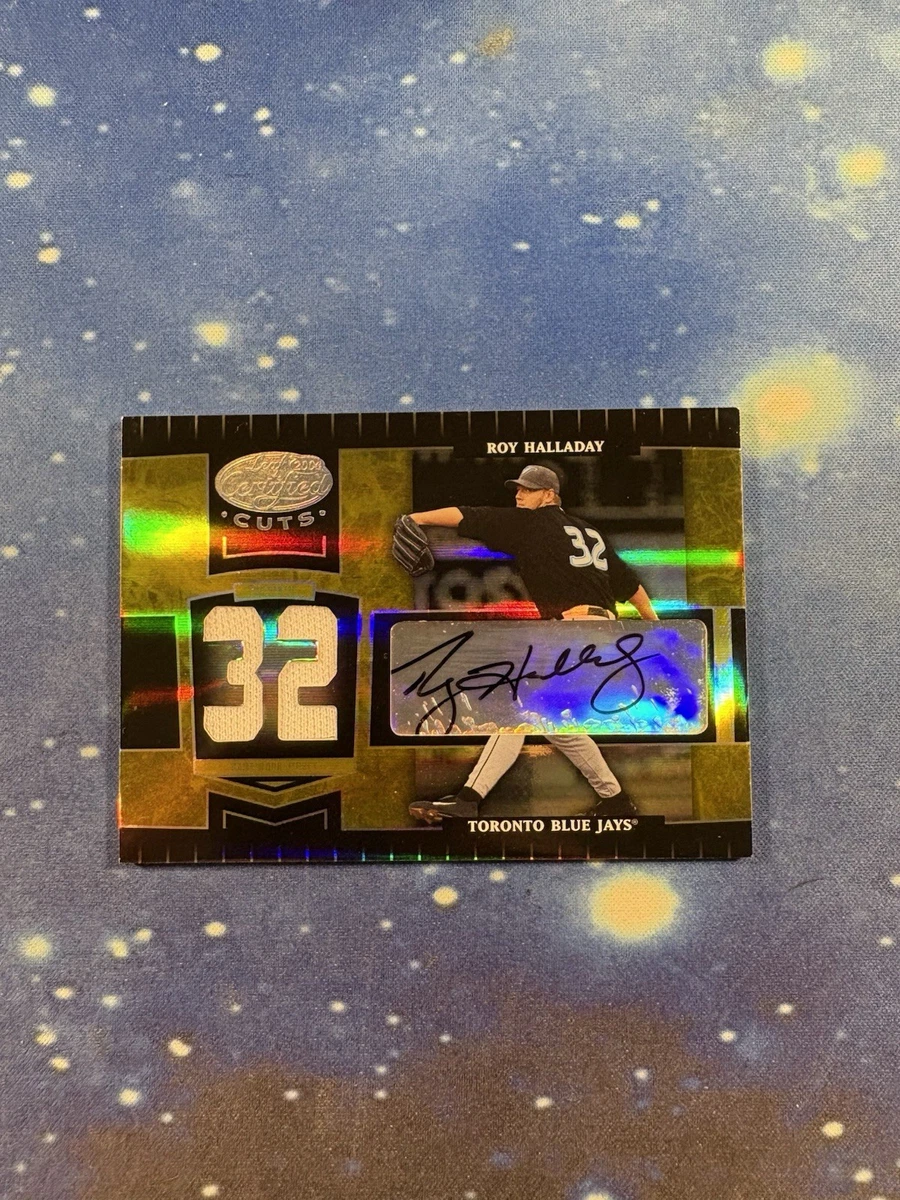 Roy Halladay Autographed Baseball Sports Trading Cards