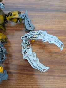 Lego #8918 Bionicle Karapar 100% Complete W/ Instructions & Rare BLUE Squid!!!