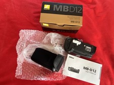 Genuine OEM Nikon MB-D12 Battery Grip for D800/D800E/D810/D810A Box Manual