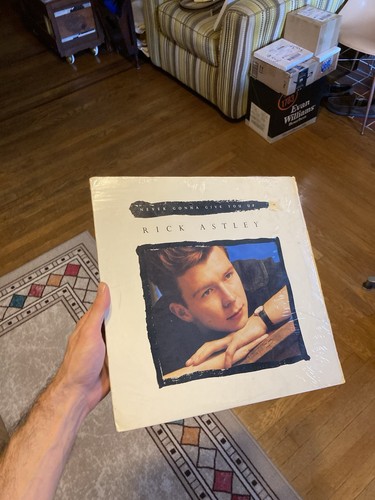 Rick Astley / Never Gonna Give You Up/ 1987 12 inch single RCA Vinyl G+