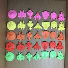 Rigo Gumball Machine Spaceships - Soft Plastic - 7 Variants in 5 Colors - 35 pcs