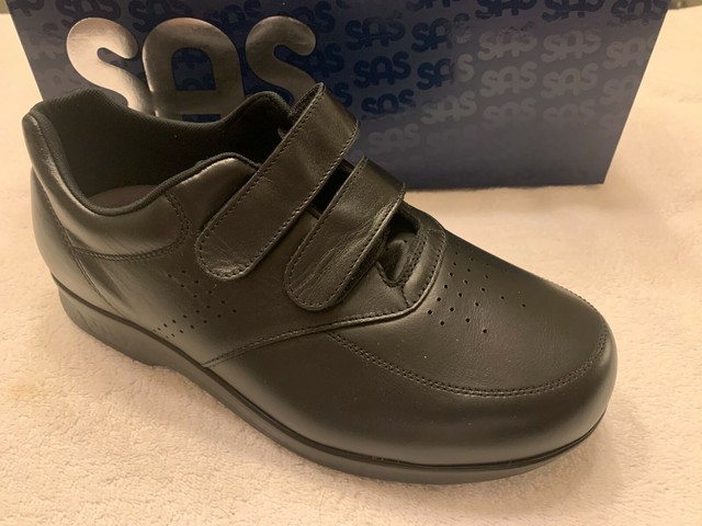 wide supportive shoes