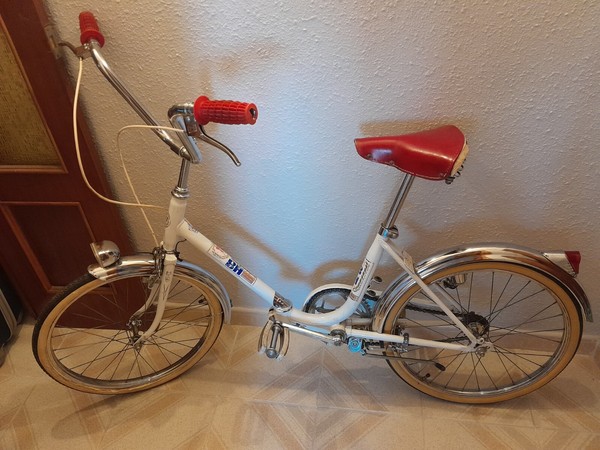 Bicicleta de paseo HB vintage de los años 70 plegable. Precio negociable.